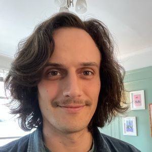 Meet your Posher, Maxwell